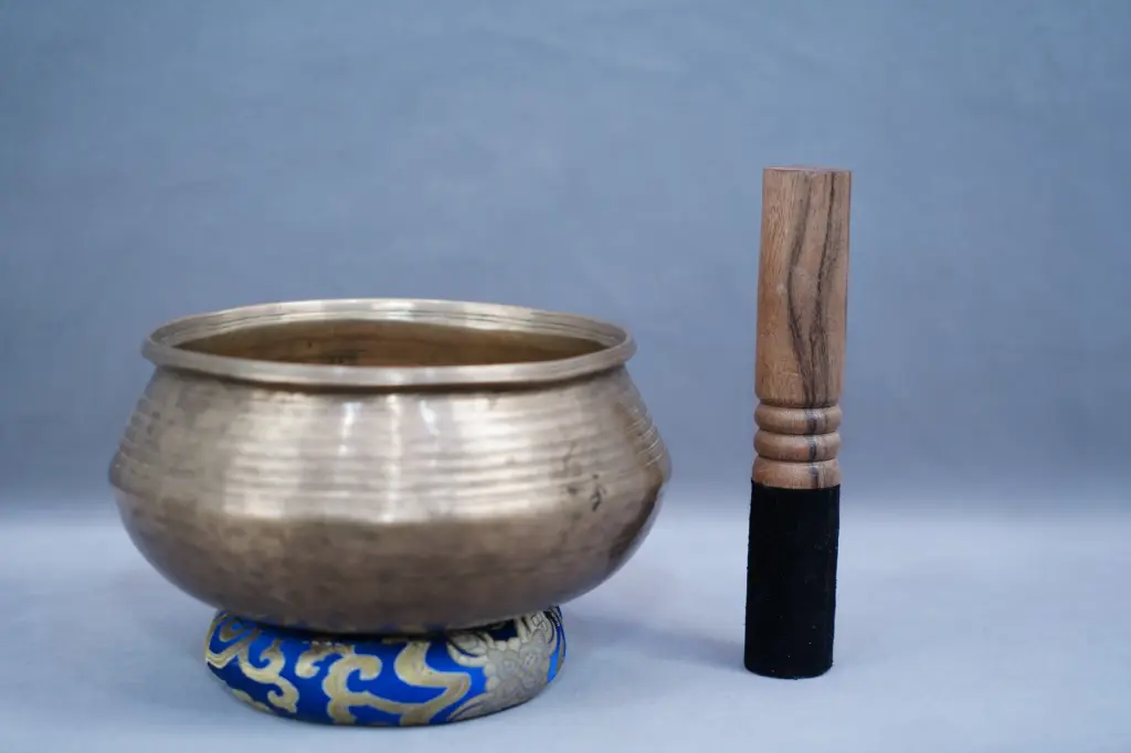 Bodhgaya Monk Bowl – Bronze – Grounding Stability